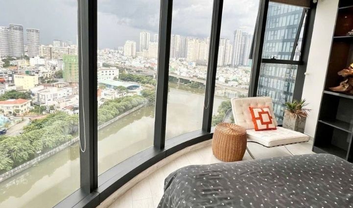 2-Bedroom Apartment Vinhomes Golden River, District 1 - $1,477/month 80sqm 1,477 USD/month