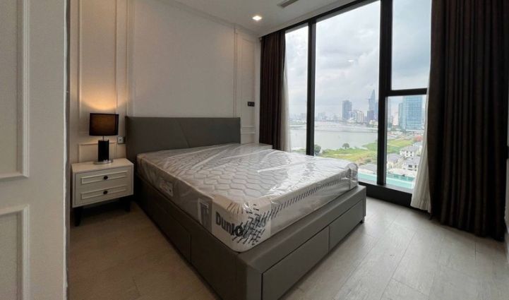 2-Bedroom Luxury Apartment Vinhomes Golden River - $1,326/month 78sqm 1,326 USD/month