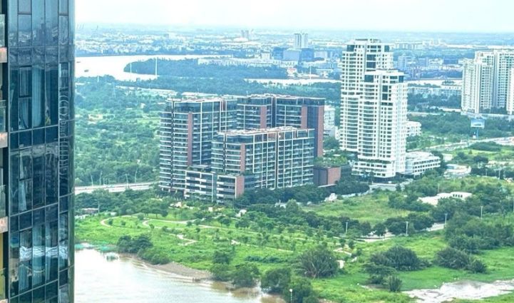 1BR Apartment Vinhomes Golden River - $947/month, District 1 49sqm 947 USD/month