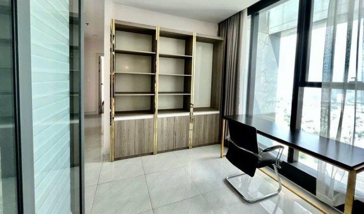 3-Bedroom Luxury Apartment Vinhomes Golden River - $3,000/month 157sqm 3,000 USD/month