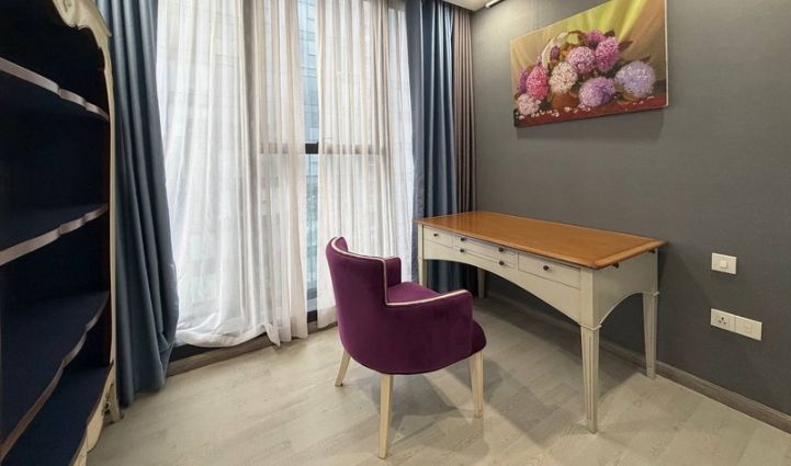 3-Bedroom Luxury Apartment Vinhomes Golden River - $2,841/month 157sqm 2,841 USD/month