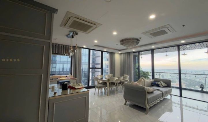3-Bedroom Luxury Apartment Vinhomes Golden River - $2,841/month 157sqm 2,841 USD/month