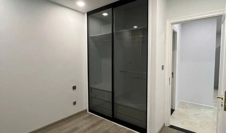 2-Bedroom Apartment Vinhomes Golden River, District 1 - $1,250/month 78sqm 1,250 USD/month