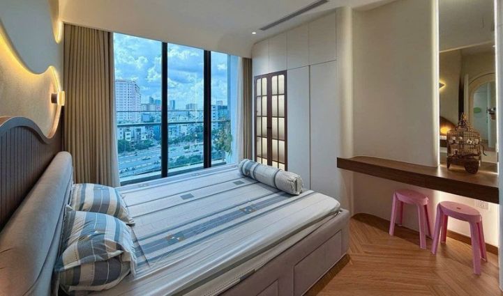3-Bedroom Apartment Vinhomes Golden River District 1 - $2,083/month 110sqm 2,083 USD/month