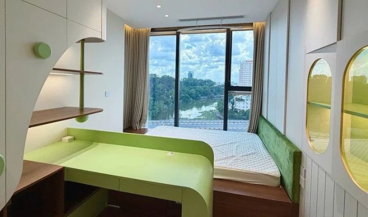 3-Bedroom Apartment Vinhomes Golden River District 1 - $2,083/month 110sqm 2,083 USD/month