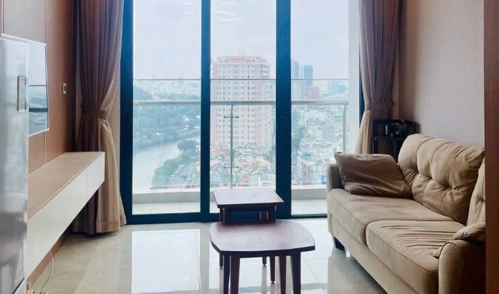 1-Bedroom Apartment Vinhomes Golden River, District 1 - $947/month 60sqm 947 USD/month