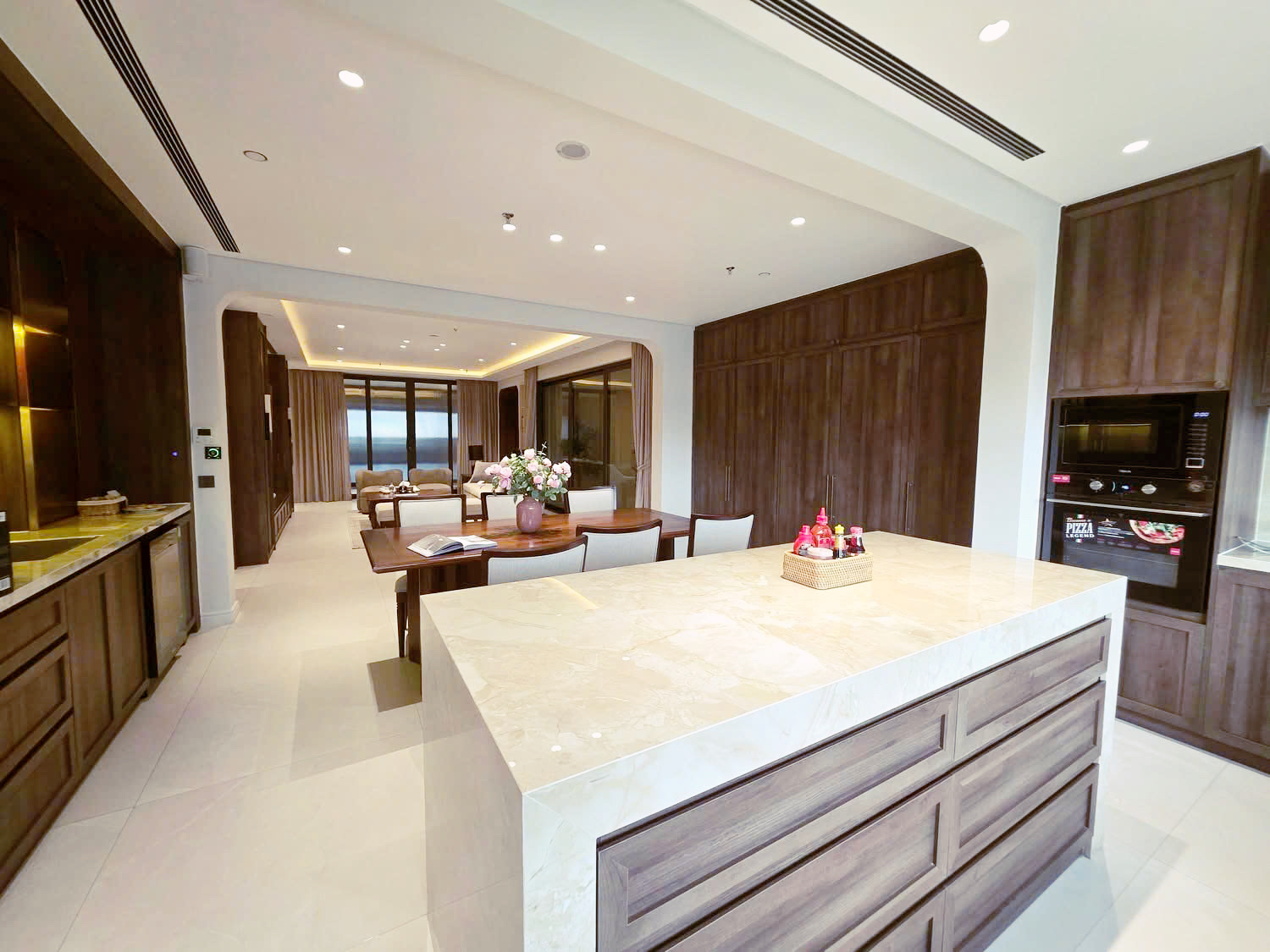 Small Building Apartment for Rent in Thao Dien, District 2 HCMC 286sqm 5,300 /month