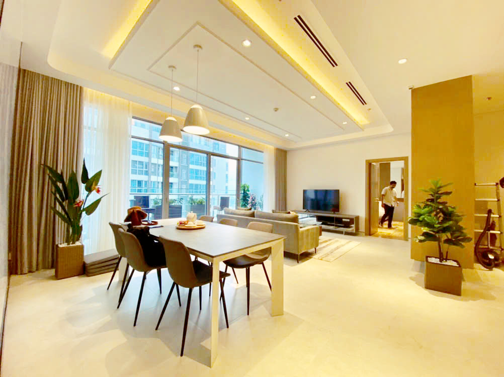 Penthouse for Rent Vinhomes Central Park Binh Thanh, HCMC 180sqm 3,500 USD/month