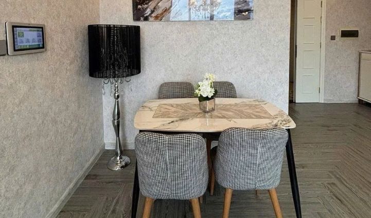 Vinhomes Golden River Apartments for Rent: 2BR with Landmark 81 View 72sqm 1,326 USD/month