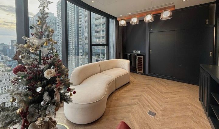 3-Bedroom Luxury Apartment Vinhomes Golden River District 1 - $3,409 121sqm 3,409 USD/month