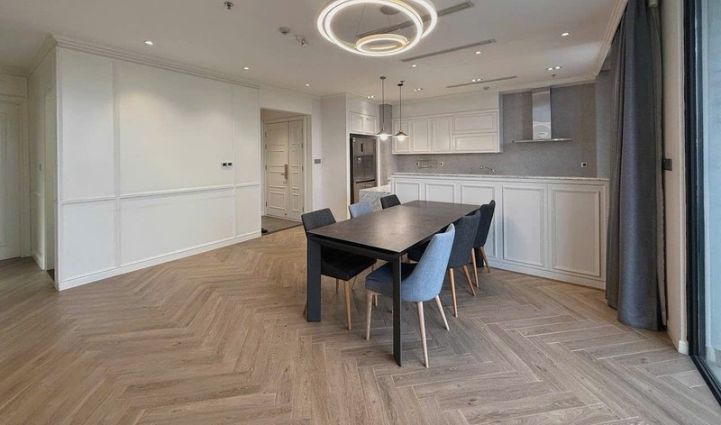 3-Bedroom Luxury Apartment Vinhomes Golden River District 1 - $3,409 121sqm 3,409 USD/month