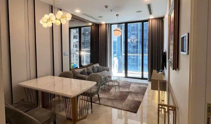 1BR Apartment Vinhomes Golden River, District 1 - $947/month 50sqm 947 USD/month