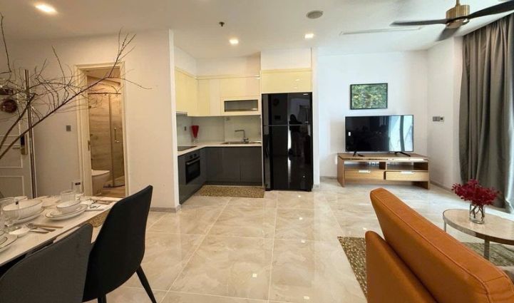 2-Bedroom Apartment Vinhomes Golden River, District 1 HCMC - $1,326/month 78sqm 1,326 USD/month