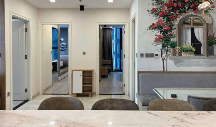 3-Bedroom Luxury Apartment Vinhomes Golden River, District 1 - $1,704/month 110sqm 1,704 USD/month