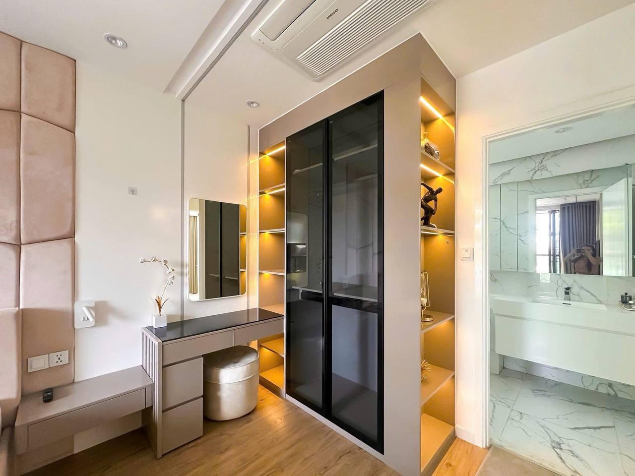 Duplex 4 Bedroom Galleria Apartment For Rent in Thu Thiem, District 2 220sqm 4,000 USD/month