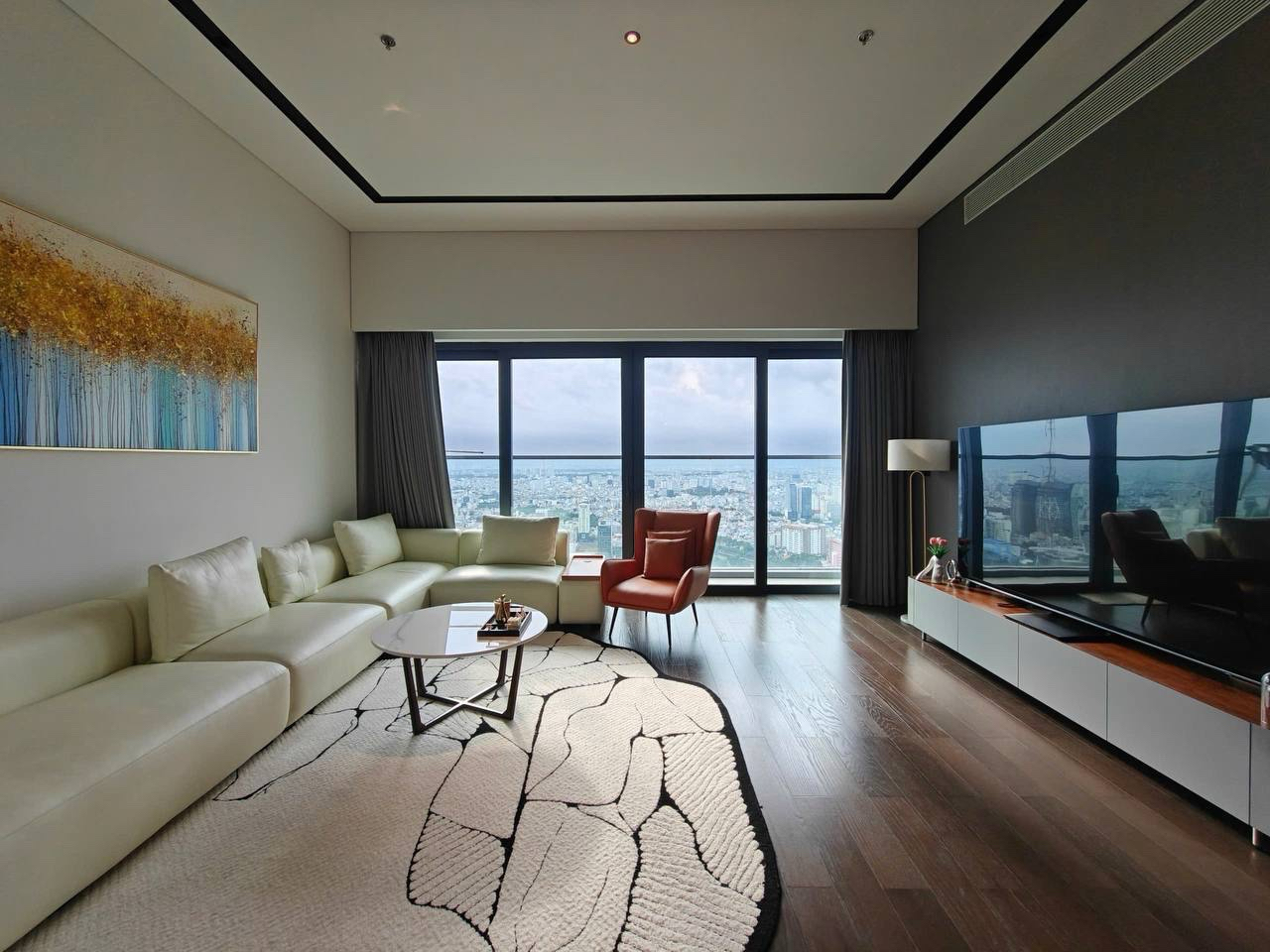 Grand Marina Saigon Apartment for Rent in District 1, HCMC 186sqm 8,000 /month