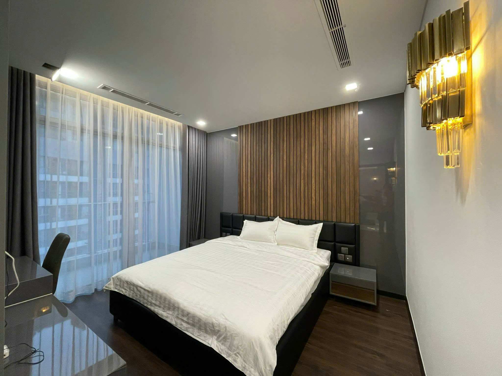 Penthouse for Rent Vinhomes Central Park Binh Thanh HCMC 180sqm 3,500 USD/month