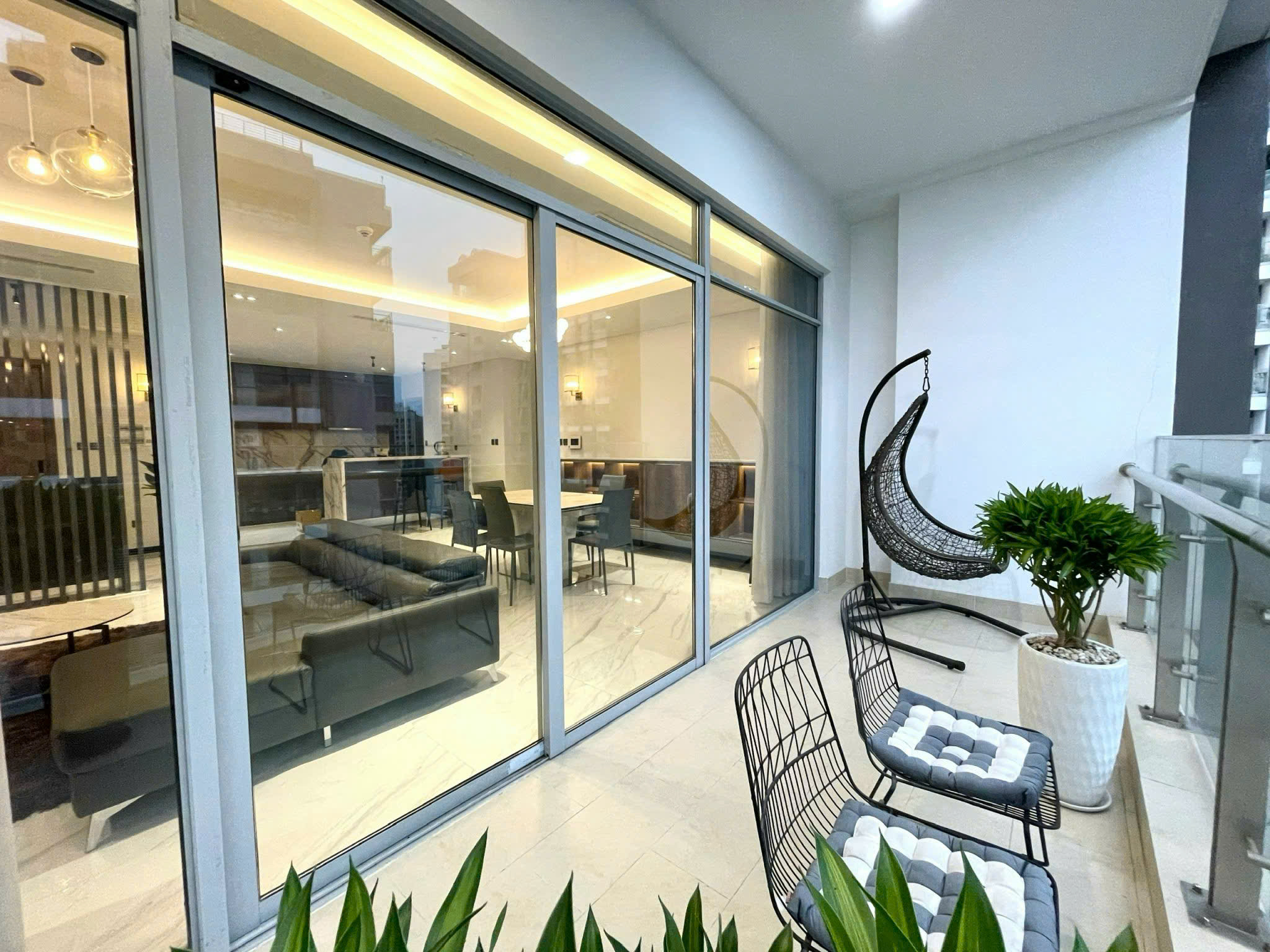 Penthouse for Rent Vinhomes Central Park Binh Thanh HCMC 180sqm 3,500 USD/month