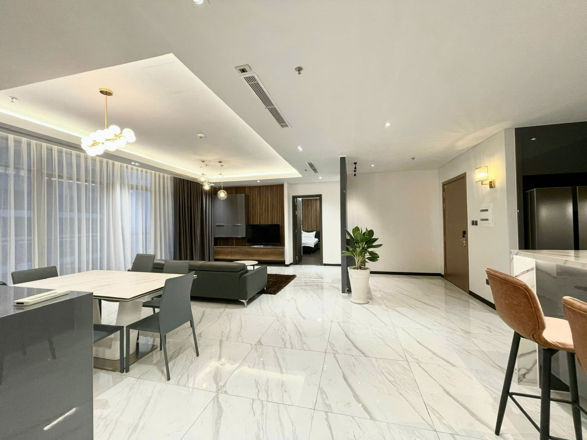 Penthouse for Rent Vinhomes Central Park Binh Thanh HCMC 180sqm 3,500 USD/month