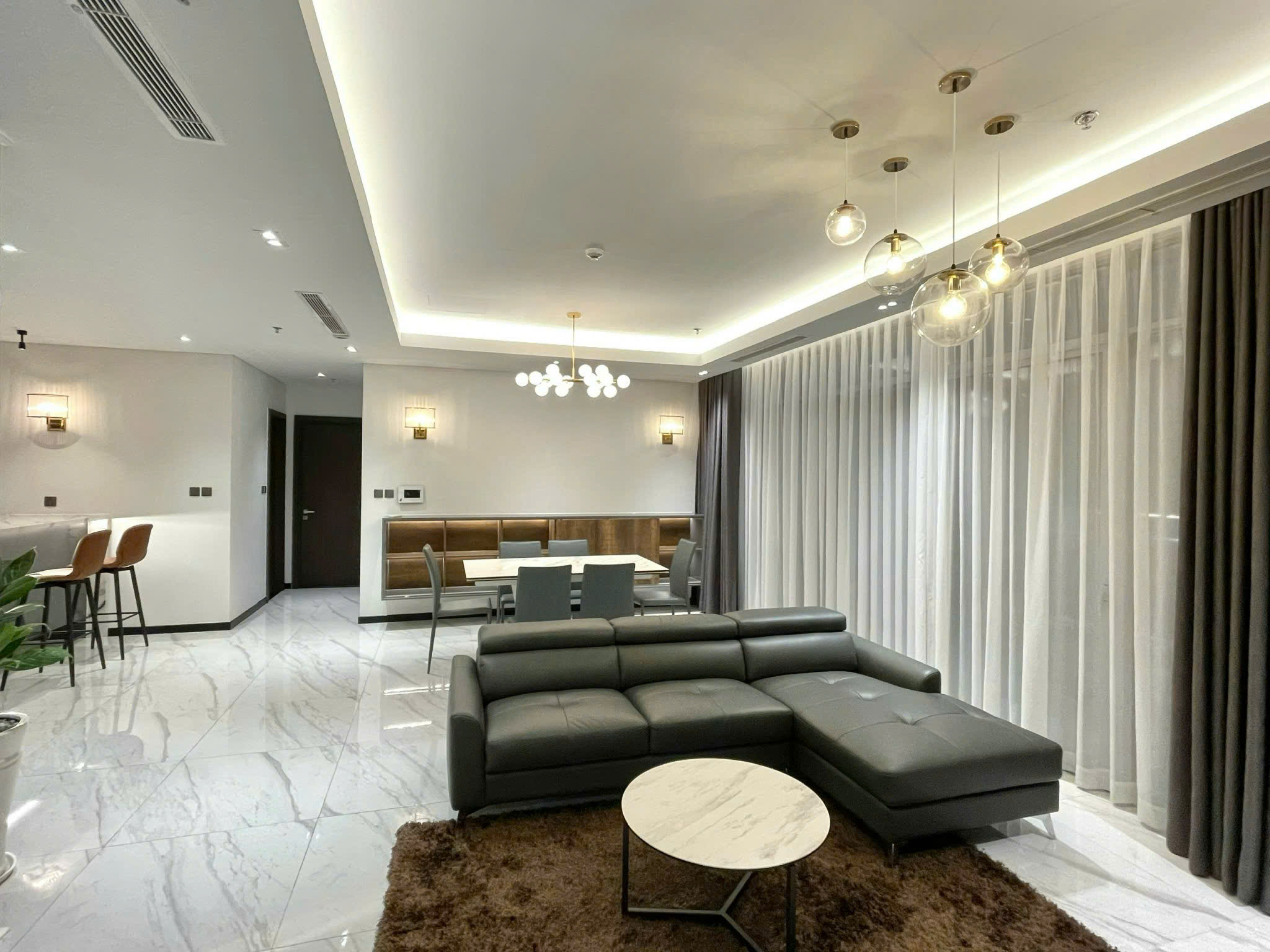 Penthouse for Rent Vinhomes Central Park Binh Thanh HCMC 180sqm 3,500 USD/month