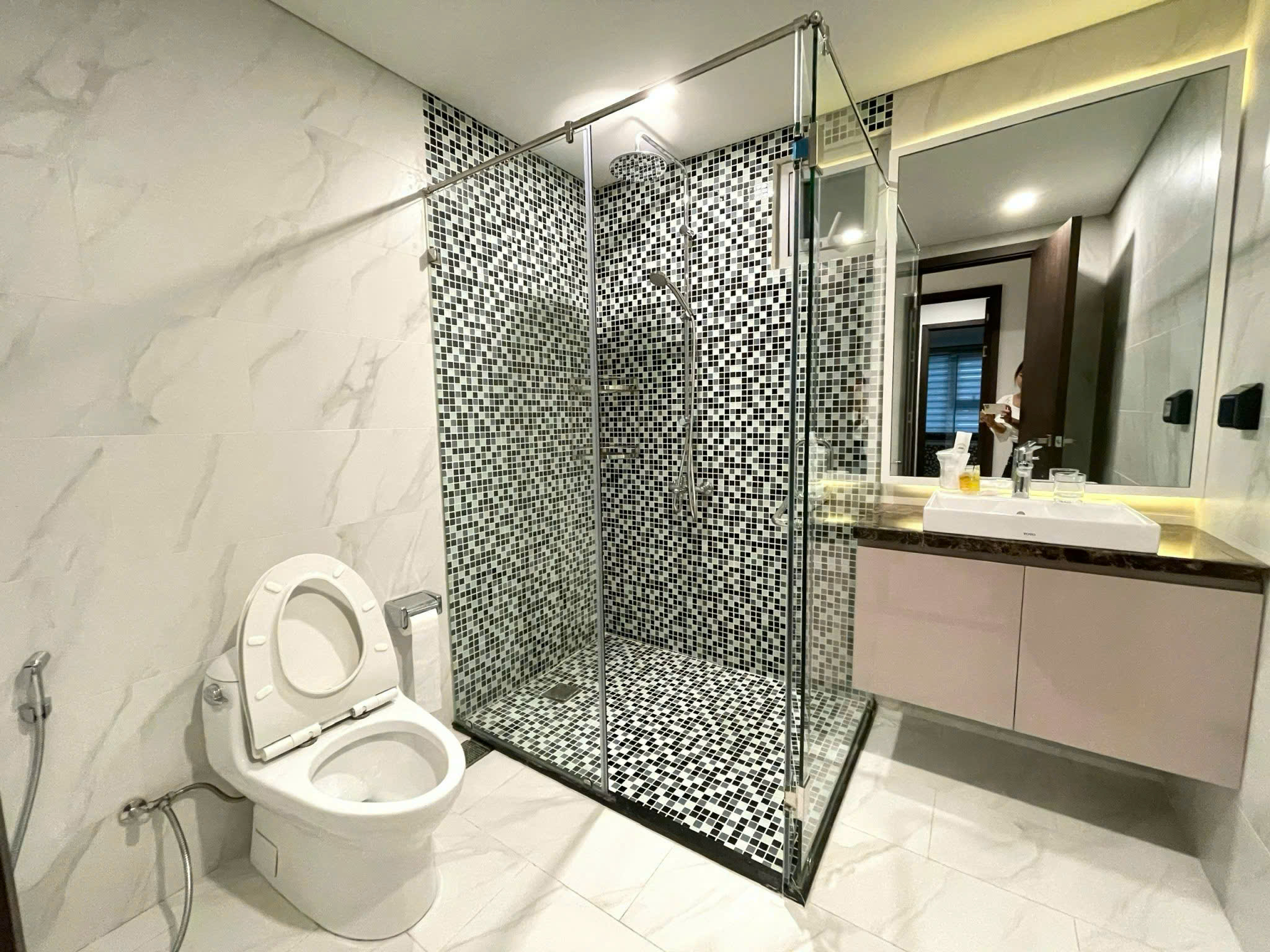 Penthouse for Rent Vinhomes Central Park Binh Thanh HCMC 180sqm 3,500 USD/month