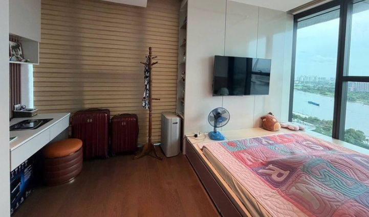 Grand Marina Saigon 1-Bed Apartment - $2,462/month 63sqm 2,462 USD/month