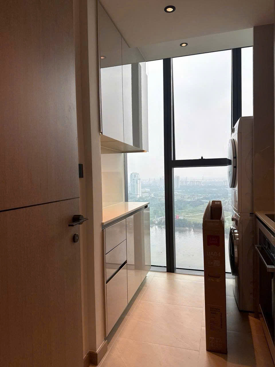 3-Bedroom Luxury Apartment Grand Marina Saigon District 1, $6000/month 153sqm 6,000 USD/month