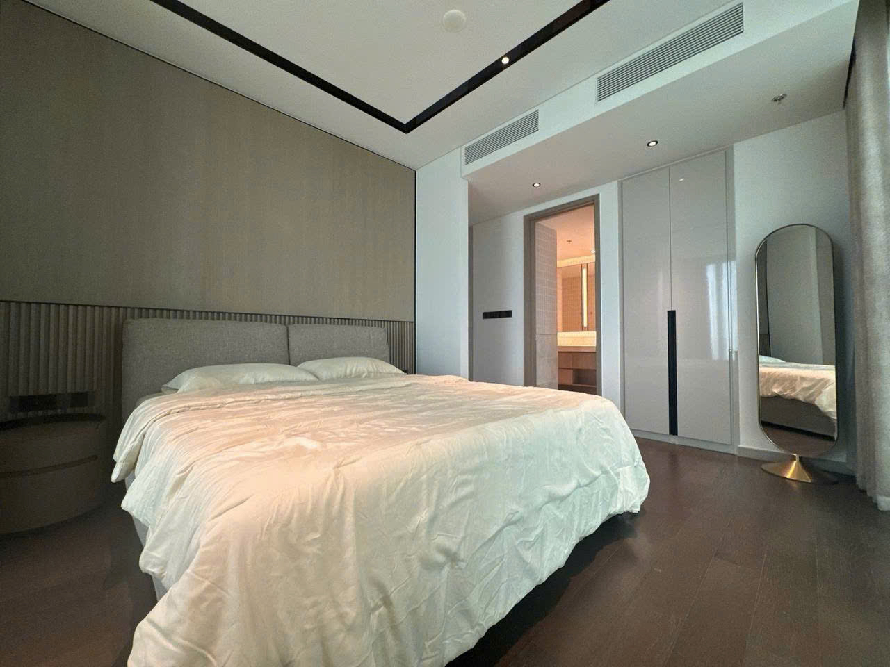 3-Bedroom Luxury Apartment Grand Marina Saigon District 1, $6000/month 153sqm 6,000 USD/month