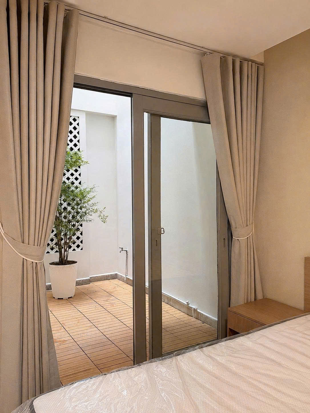 5-Bedroom House for Rent Thao Dien, $3,300/month 400sqm 3,300 USD/month