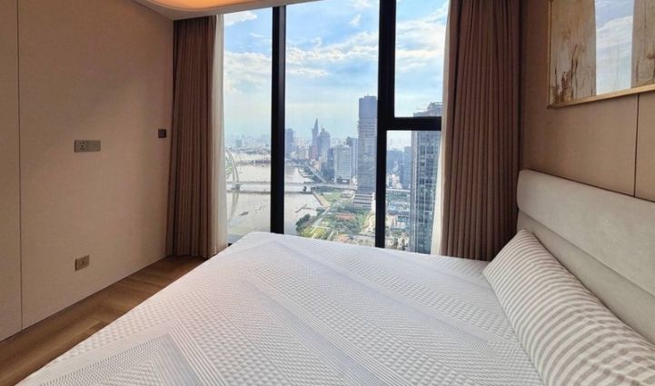 4-Bedroom Apartment Vinhomes Golden River, District 1 - $5,682/month 160sqm 5,682 USD/month