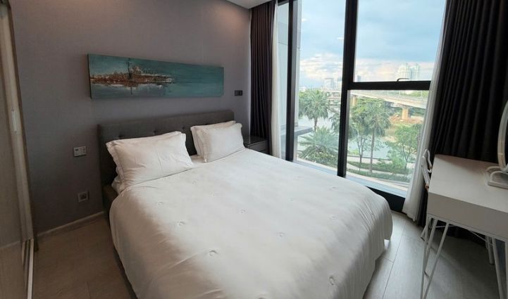 1-Bedroom Apartment Vinhomes Golden River, District 1 - $795/month 50sqm 795 USD/month
