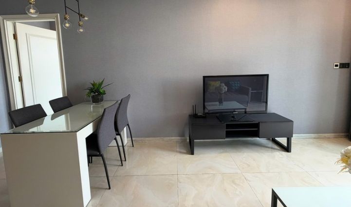 1-Bedroom Apartment Vinhomes Golden River, District 1 - $795/month 50sqm 795 USD/month