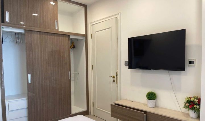 1-Bedroom Apartment Vinhomes Golden River, District 1 - $909/month 49sqm 909 USD/month