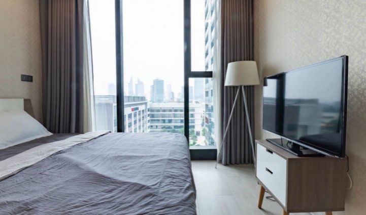 2-Bedroom Luxury Apartment Vinhomes Golden River, District 1 - $1,098/month 70sqm 1,098 USD/month