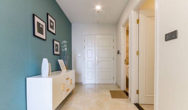 2-Bedroom Luxury Apartment Vinhomes Golden River, District 1 - $1,098/month 70sqm 1,098 USD/month