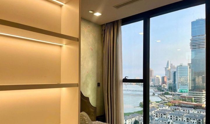 2-Bedroom Luxury Apartment Vinhomes Golden River District 1 - $1,326/month 74sqm 1,326 USD/month
