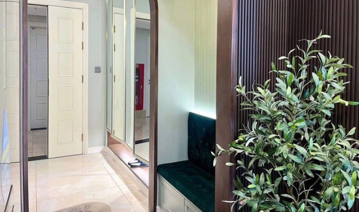 2-Bedroom Luxury Apartment Vinhomes Golden River District 1 - $1,326/month 74sqm 1,326 USD/month