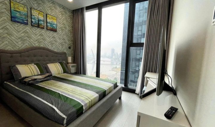 2-Bedroom Luxury Apartment Vinhomes Golden River, District 1 68sqm 1,061 USD/month