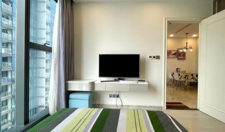 2-Bedroom Luxury Apartment Vinhomes Golden River, District 1 68sqm 1,061 USD/month