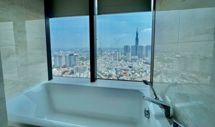 4-Bedroom Luxury Apartment Vinhomes Golden River, District 1 158sqm 3,300 USD/month