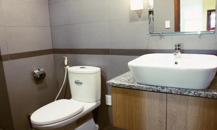 Serviced Apartment In International Plaza, Ho Chi Minh City 51sqm 900 USD/month
