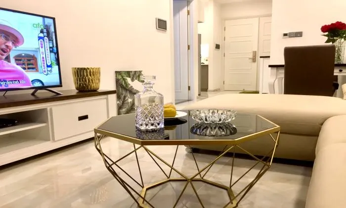 Good Rent Vinhomes Golden River Apartment for rent HCMC 50sqm 900 USD/month