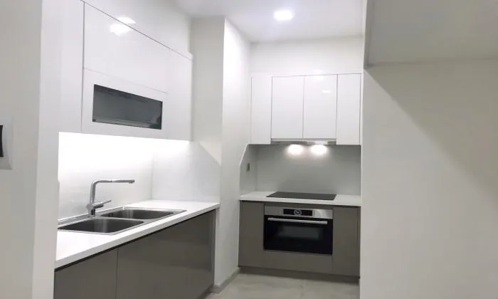 Unfurnished Vinhomes Golden River Apartment for rent HCMC 50sqm 850 USD/month