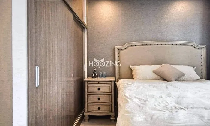 Good Quality Apartment For Rent in Vinhome Golden River HCM 70sqm 1,300 USD/month