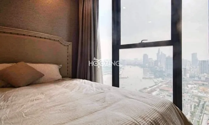 Good Quality Apartment For Rent in Vinhome Golden River HCM 70sqm 1,300 USD/month