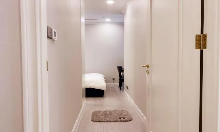 Amazing Vinhomes Golden River Apartment For Rent HCMC 70sqm 1,400 USD/month