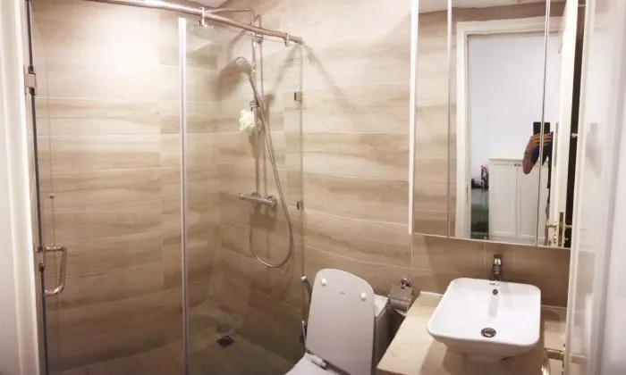 Good Vinhomes Golden River Apartment For Rent HCMC 98sqm 1,600 USD/month