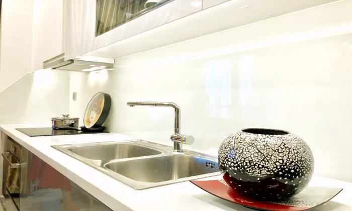 Nice Vinhomes Golden River Apartment For Rent HCMC 70sqm 1,300 USD/month