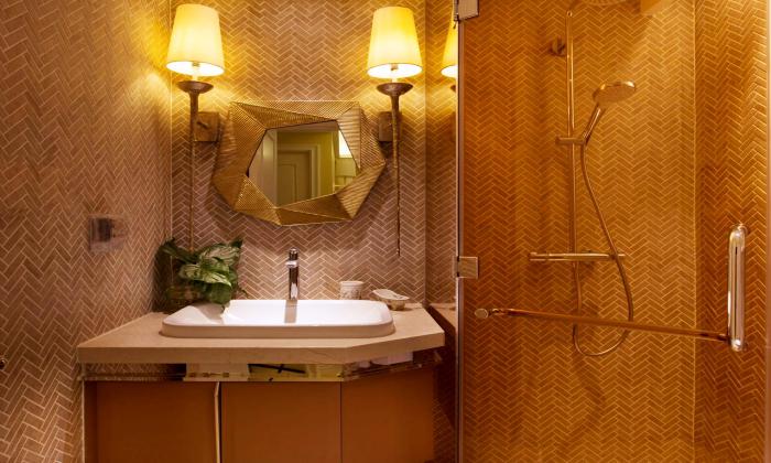 Good Unit Vinhomes Golden River Apartment For Rent HCMC