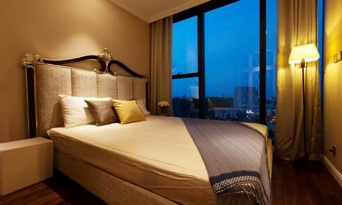 Good Unit Vinhomes Golden River Apartment For Rent HCMC 68sqm 1,300 USD/month